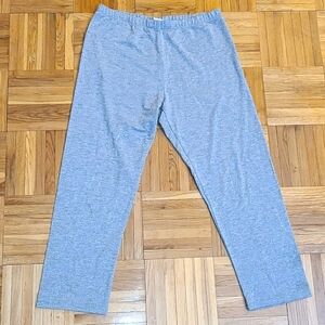 Girl Capris, size XXL